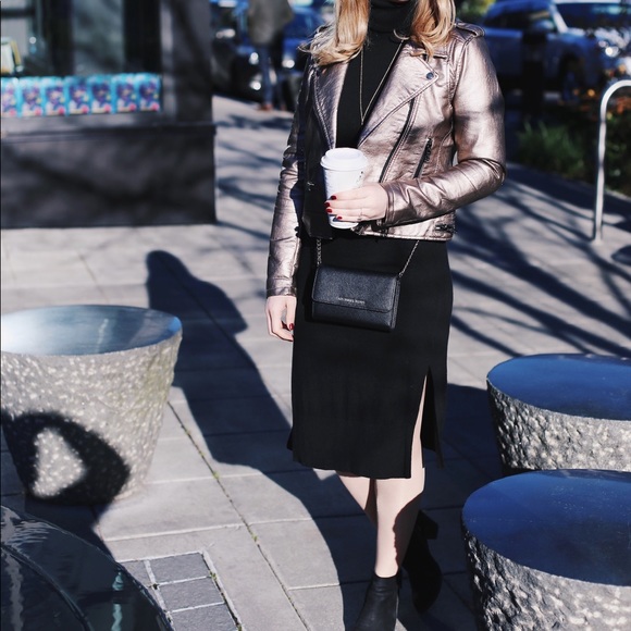 Blank NYC Metallic Faux Leather Moto Jacket - Picture 5 of 7